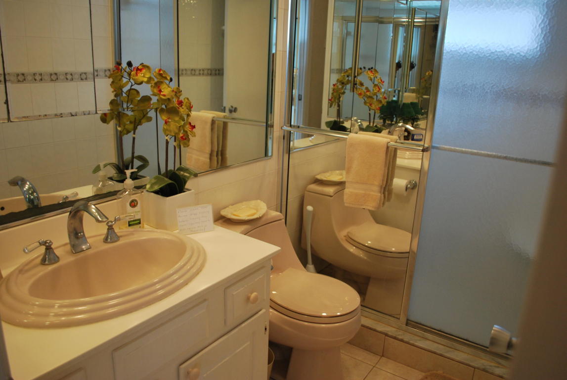3640 N Ocean Drive, Singer Island, FL 33404