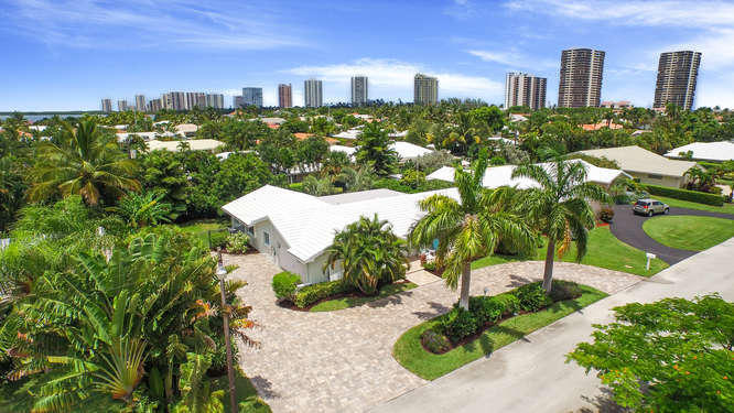 1180 Dolphin Road, Singer Island, FL 33404