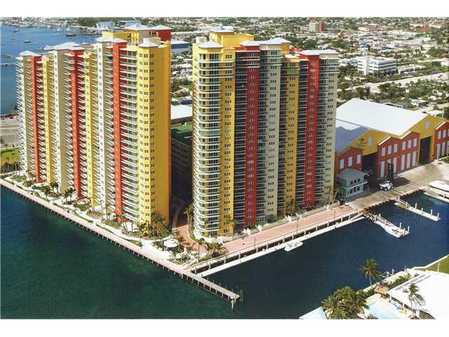 2640 Lake Shore Drive, Riviera Beach, FL 33404