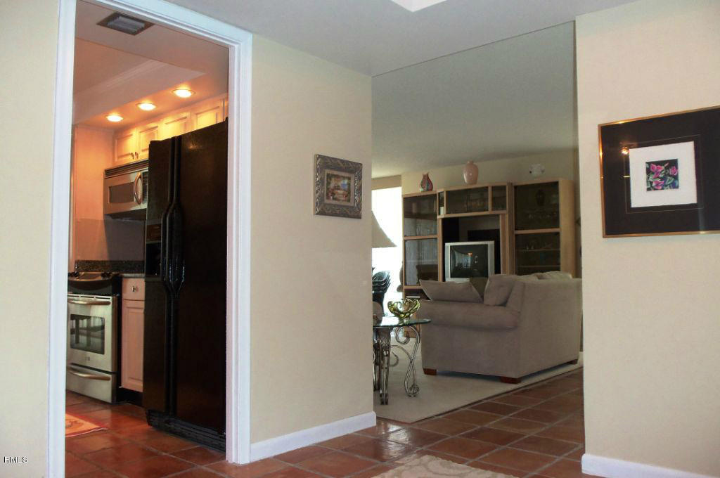 5510 N Ocean Drive, Singer Island, FL 33404