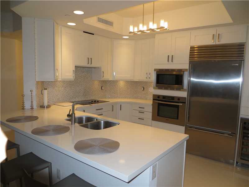 2700 North Ocean Dr, Singer Island, FL 33404