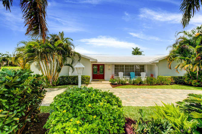 1180 Dolphin Road, Singer Island, FL 33404