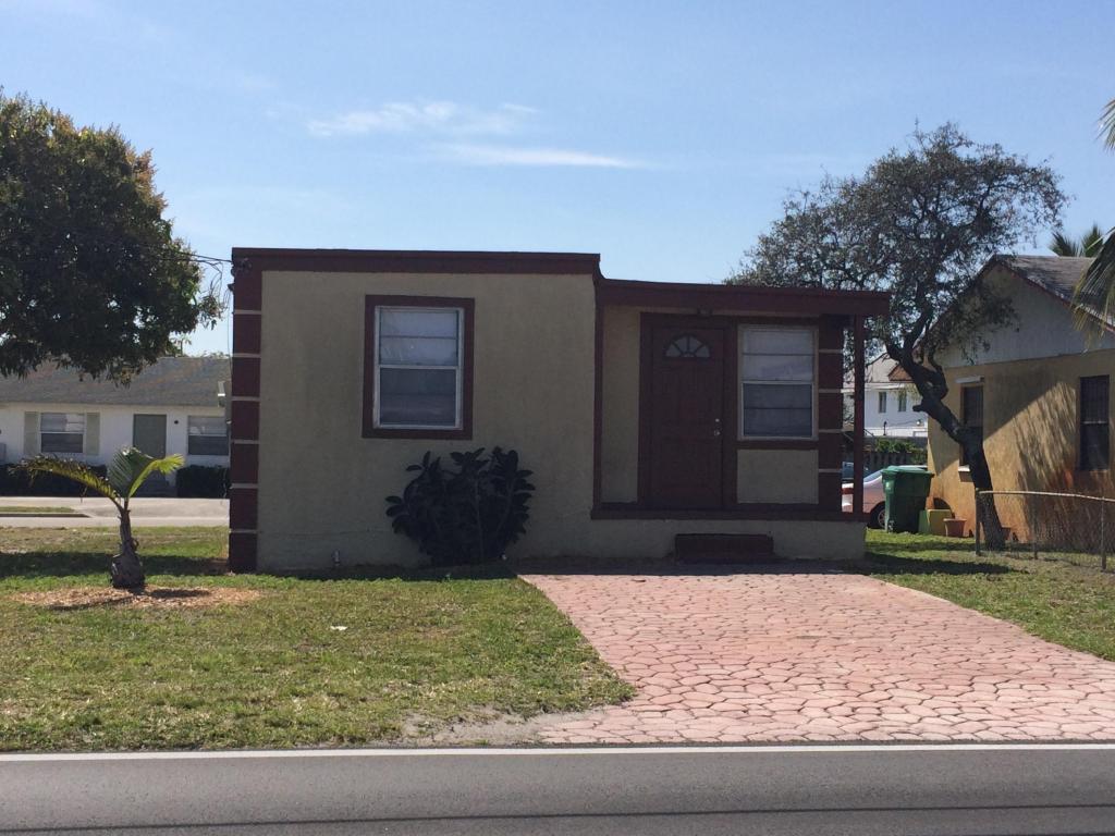 1265 Silver Beach Road, Riviera Beach, FL 33404