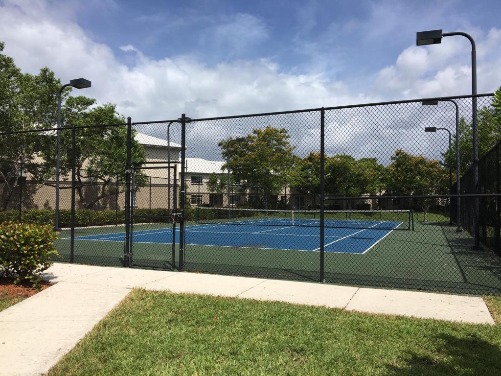 1402 Lucaya Drive, Riviera Beach, FL 33404