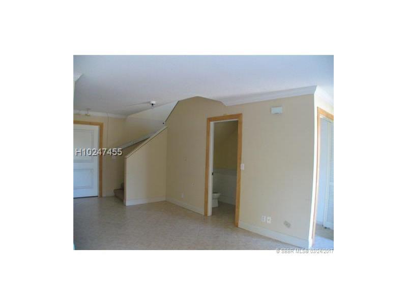 1401 West CYPRESS WY, Palm Springs, FL 33406