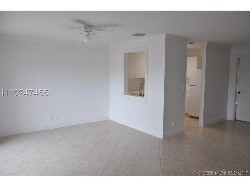 1401 West CYPRESS WY, Palm Springs, FL 33406