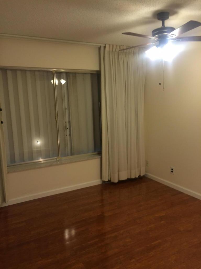 2580 Boundbrook Boulevard 201, West Palm Beach, FL 33406