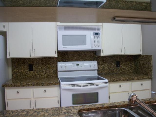235 Charter Way, West Palm Beach, FL 33407