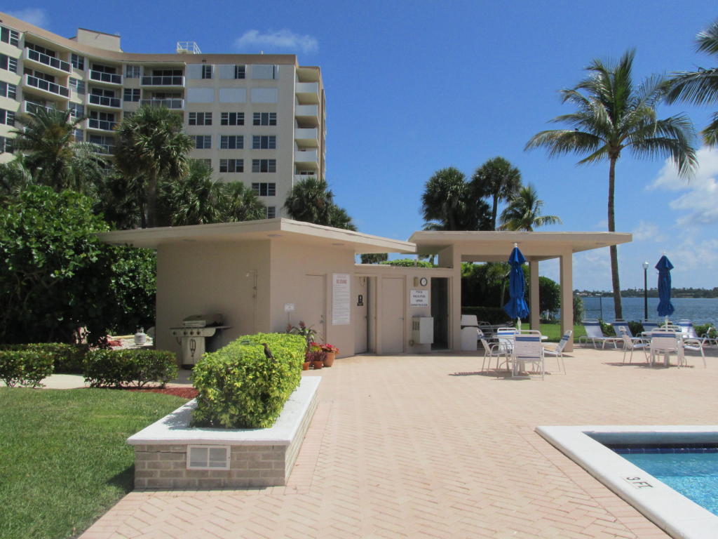 2600 N Flagler Drive, West Palm Beach, FL 33407