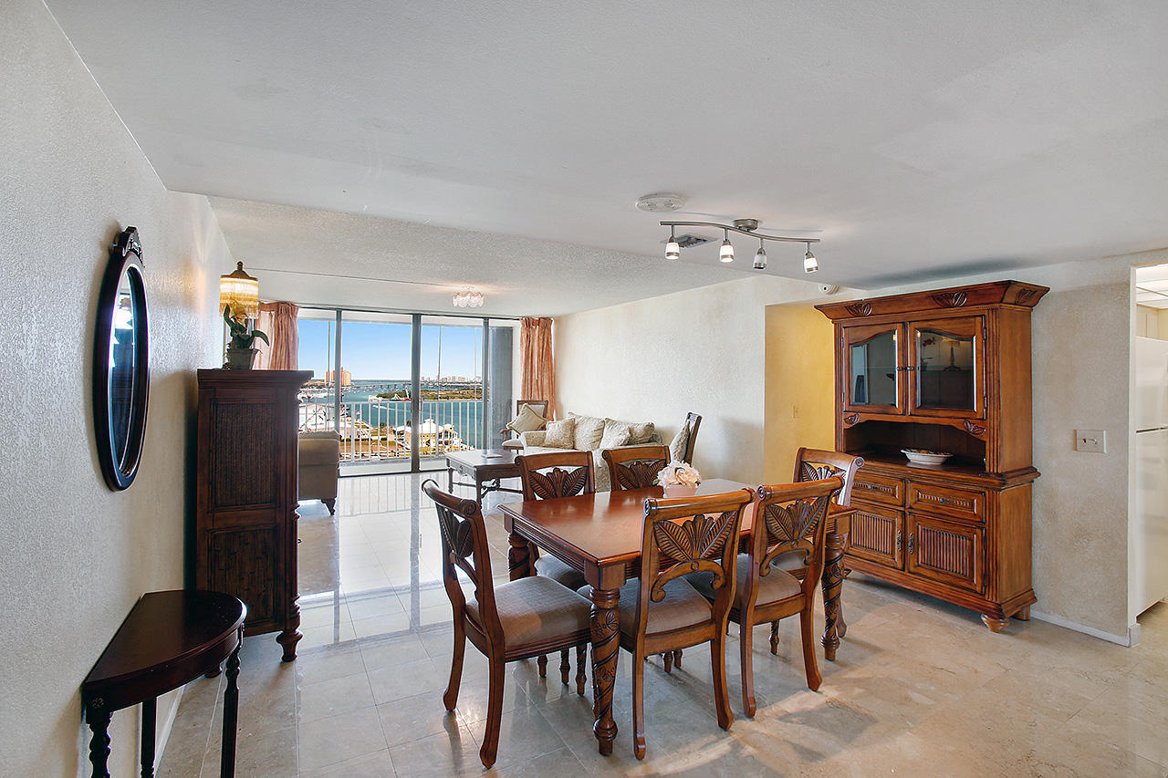 5600 N Flagler Drive 1806, West Palm Beach, FL 33407