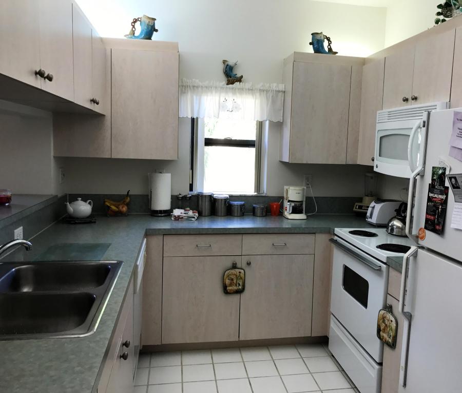 800 Uno Lago Drive, Juno Beach, FL 33408