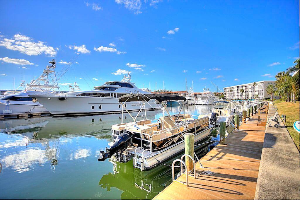 37 Yacht Club Drive, North Palm Beach, FL 33408
