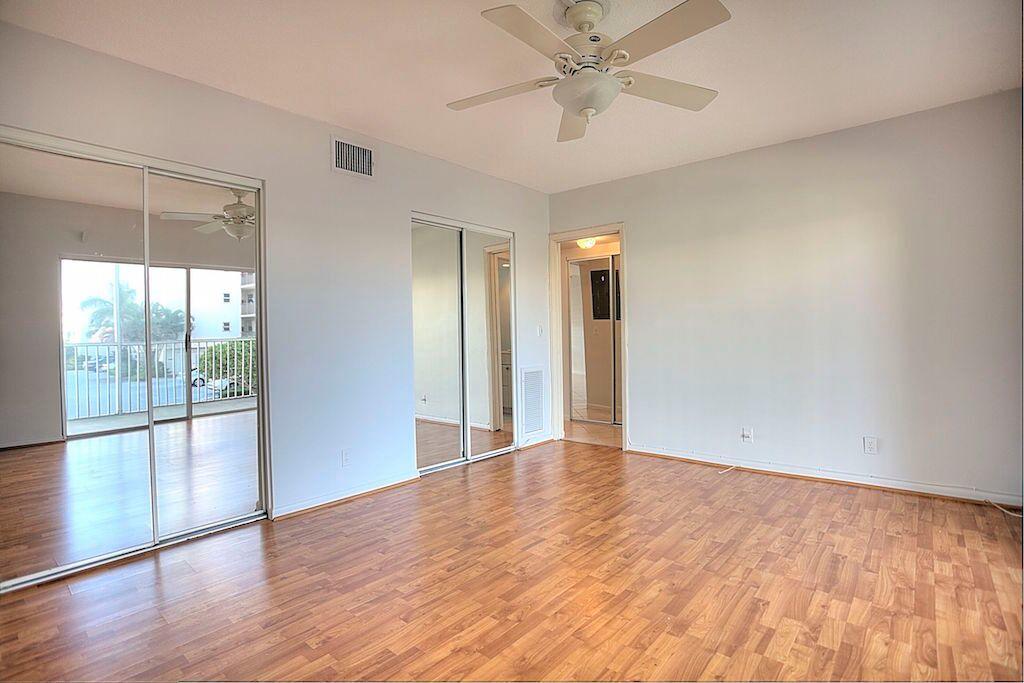 37 Yacht Club Drive, North Palm Beach, FL 33408