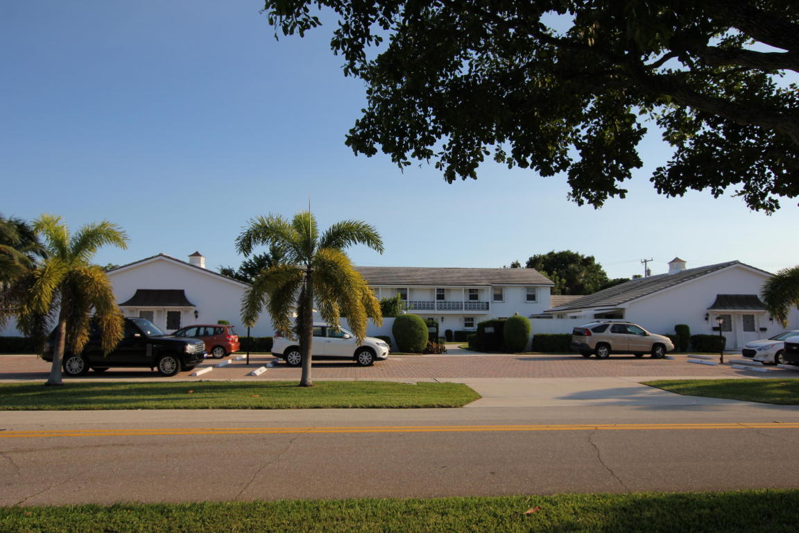 136 Yacht Club Drive, North Palm Beach, FL 33408