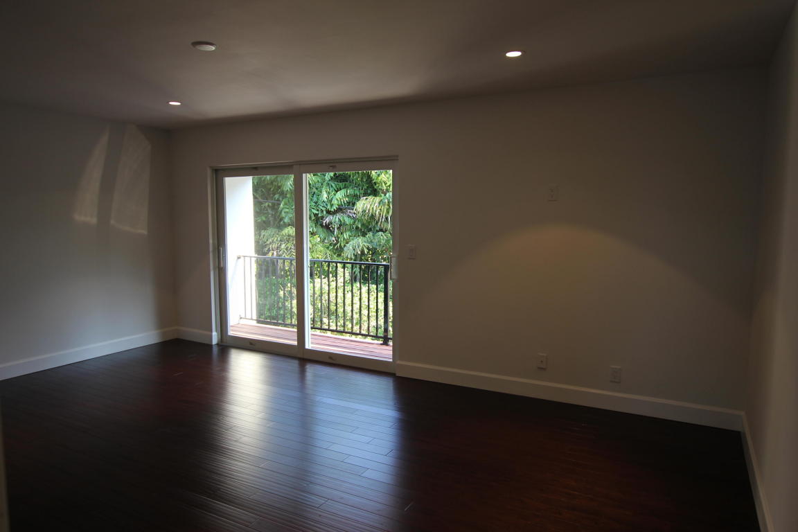 136 Yacht Club Drive, North Palm Beach, FL 33408
