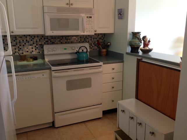 117 Lehane Terrace Unit 206, North Palm Beach, FL 33408