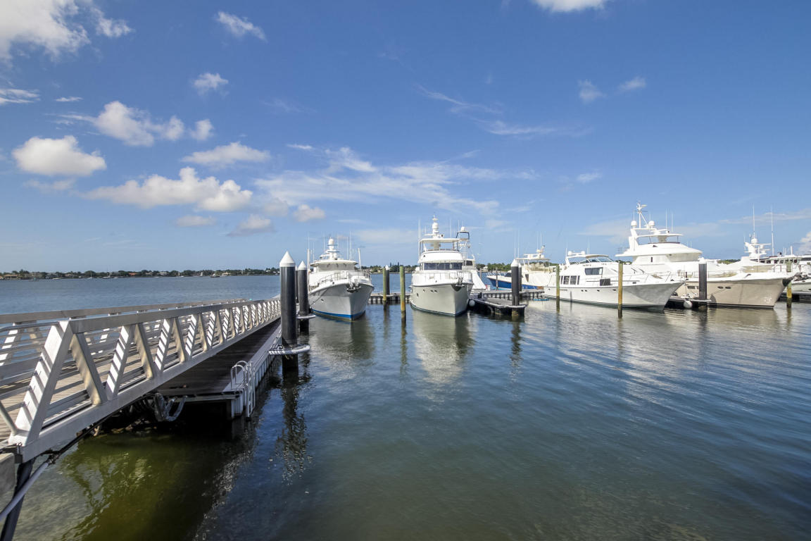 124 Lakeshore Drive, North Palm Beach, FL 33408