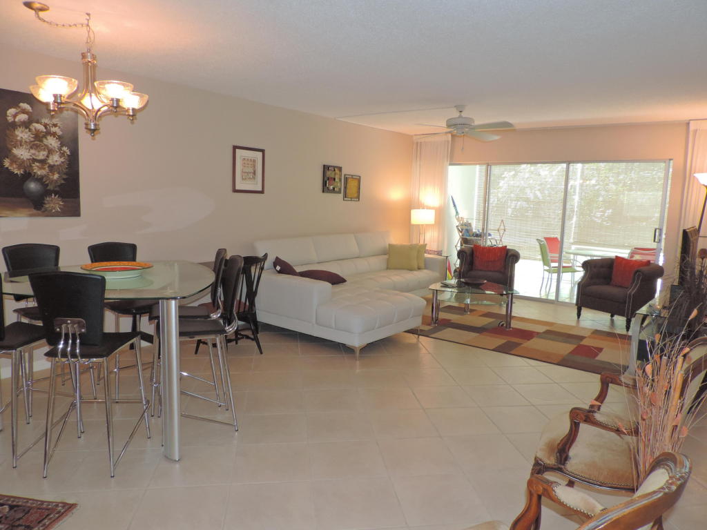 20 Celestial Way, Juno Beach, FL 33408