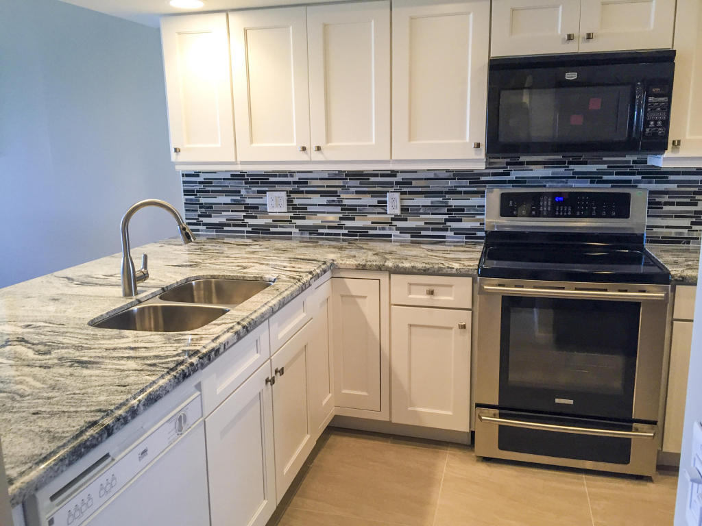 1055 Ocean Drive, Juno Beach, FL 33408