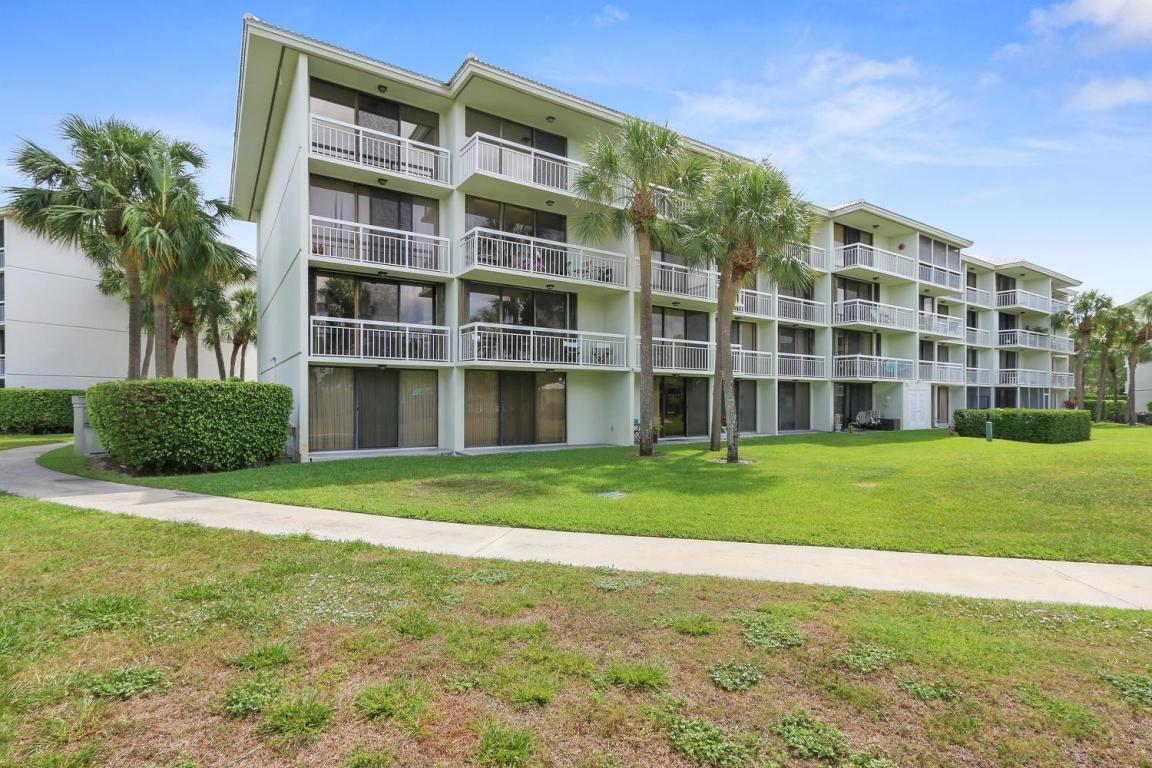 2791 Village Boulevard, West Palm Beach, FL 33409