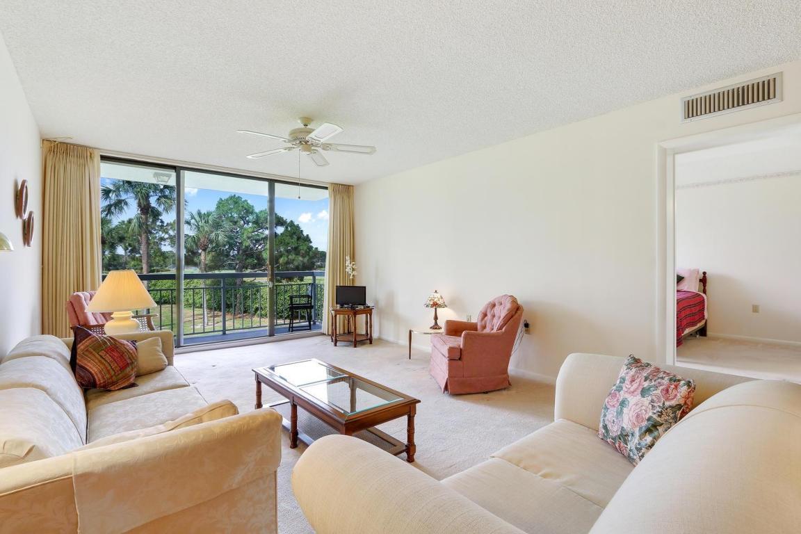 2791 Village Boulevard, West Palm Beach, FL 33409