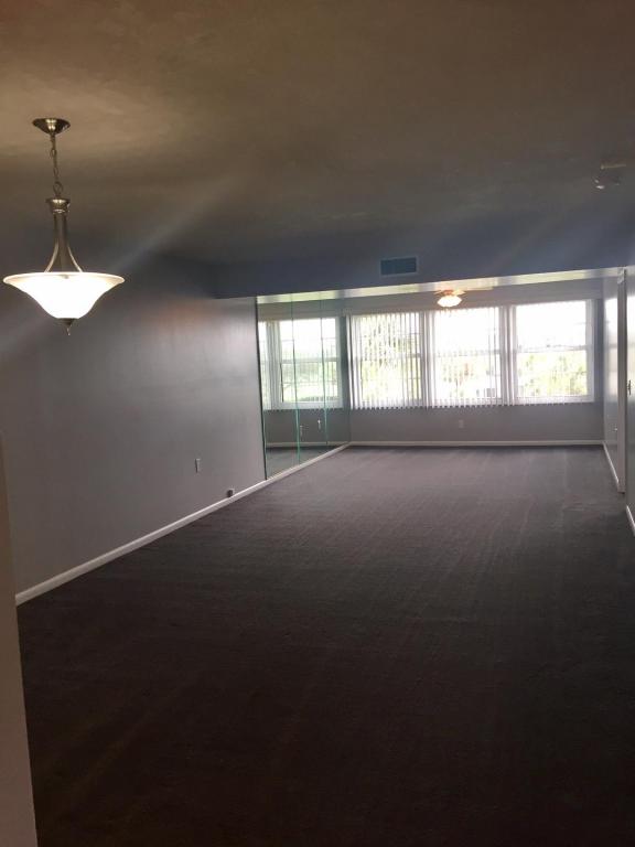 3511 Village Boulevard, West Palm Beach, FL 33409