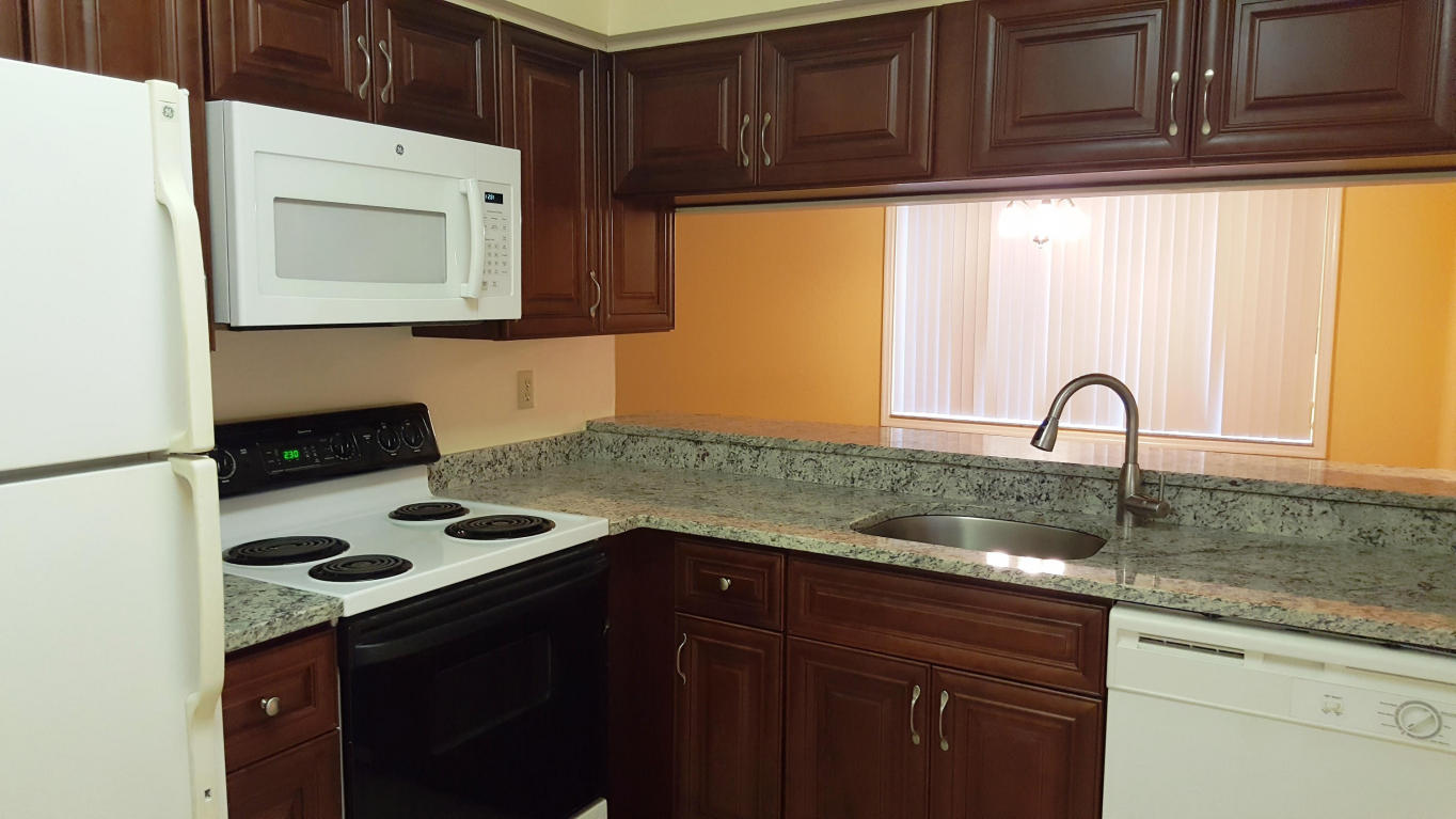 1106 Glenmoor Drive, West Palm Beach, FL 33409