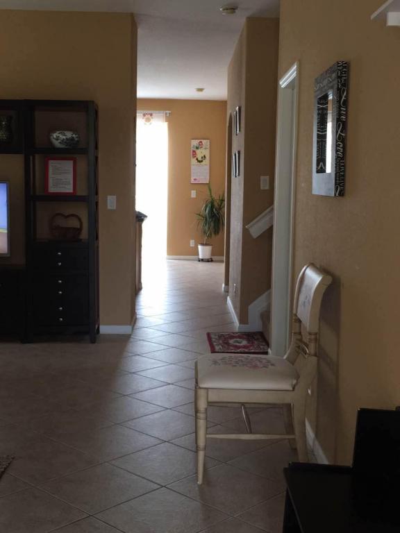 4491 Lake Lucerne Circle, West Palm Beach, FL 33409