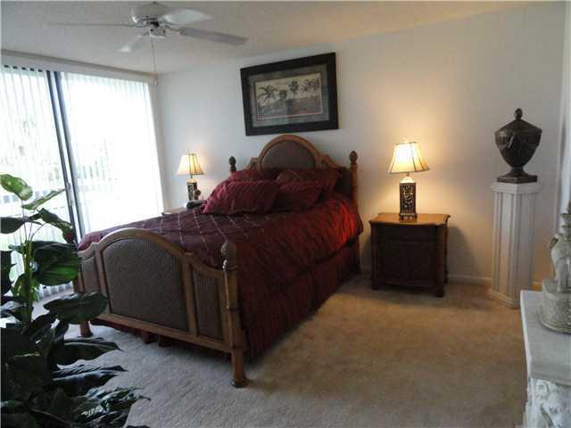 2621 Village Boulevard, West Palm Beach, FL 33409