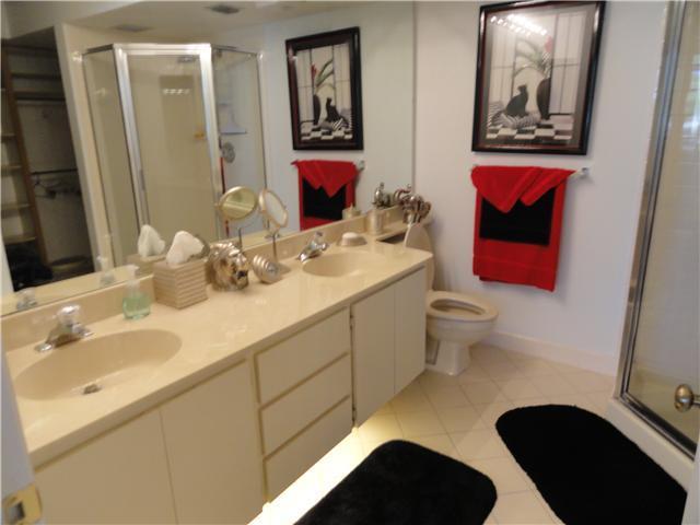 2621 Village Boulevard, West Palm Beach, FL 33409