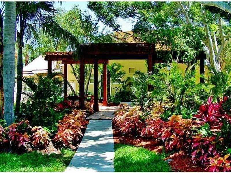 1401Village Blvd, West Palm Beach, FL 33409