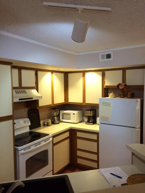 1401 Village Boulevard, West Palm Beach, FL 33409