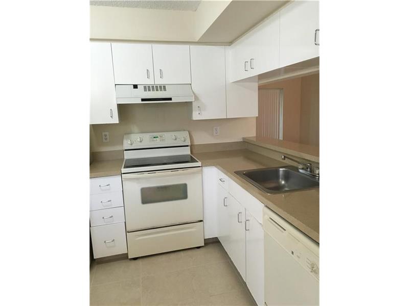 13206Glenmoor Dr, West Palm Beach, FL 33409