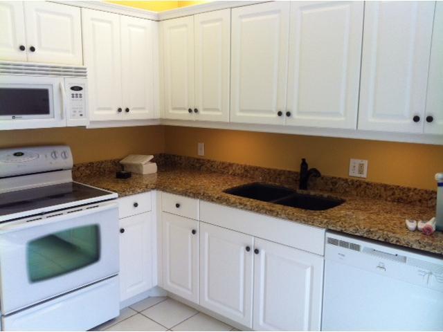 3213 Gardens East Drive, Palm Beach Gardens, FL 33410