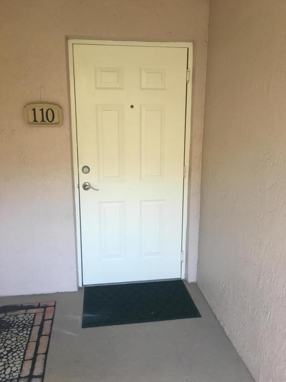 2806 Veronia Drive, Palm Beach Gardens, FL 33410