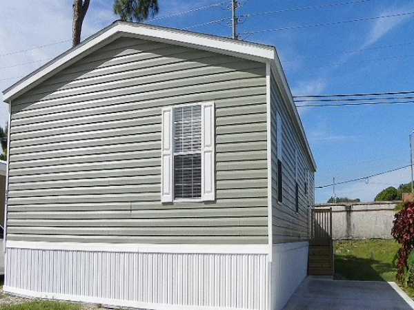 A Garden Walk 473 AUTUMN TRAILPalm Beach Gardens, FL 33410