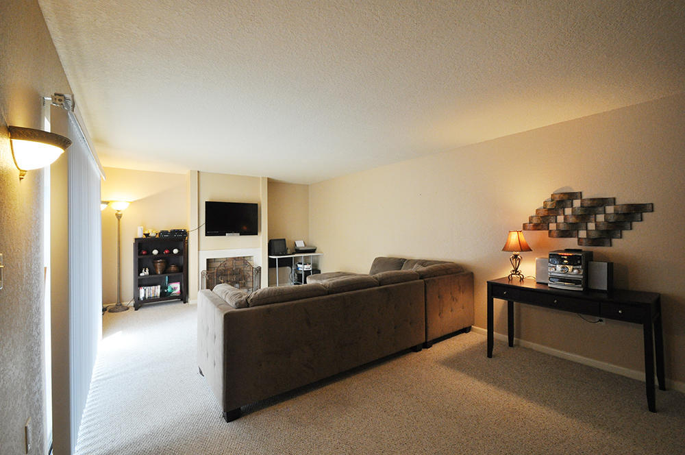 1124 11th Court, Palm Beach Gardens, FL 33410