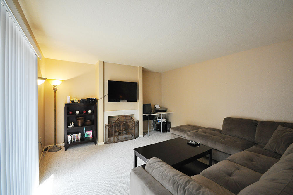 1124 11th Court, Palm Beach Gardens, FL 33410