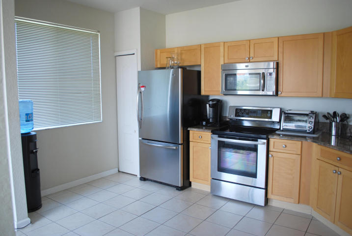 11021 Legacy Lane Unit 303, Palm Beach Gardens, FL 33410