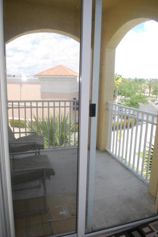 11021 Legacy Lane Unit 303, Palm Beach Gardens, FL 33410