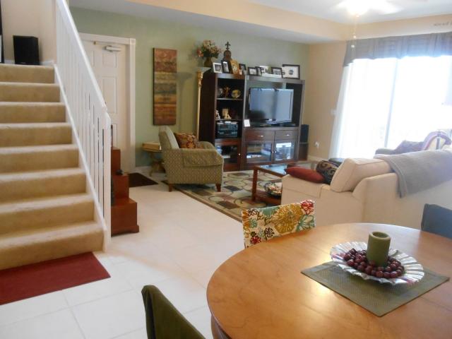 174 Santa Barbara Way, Palm Beach Gardens, FL 33410