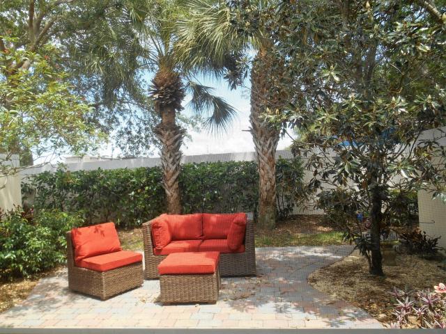 174 Santa Barbara Way, Palm Beach Gardens, FL 33410