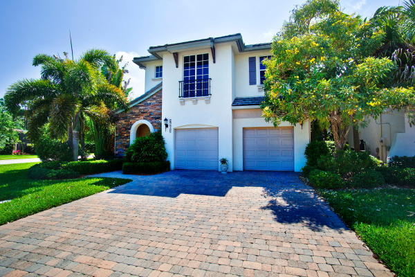 1903 Flower Drive, Palm Beach Gardens, FL 33410