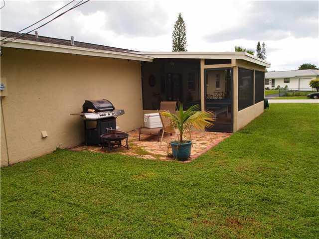3294 Capri Road, Palm Beach Gardens, FL 33410