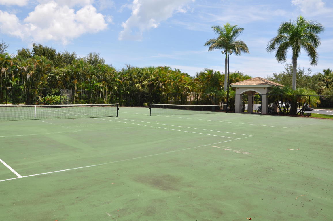 2730 E Anzio Court W, Palm Beach Gardens, FL 33410
