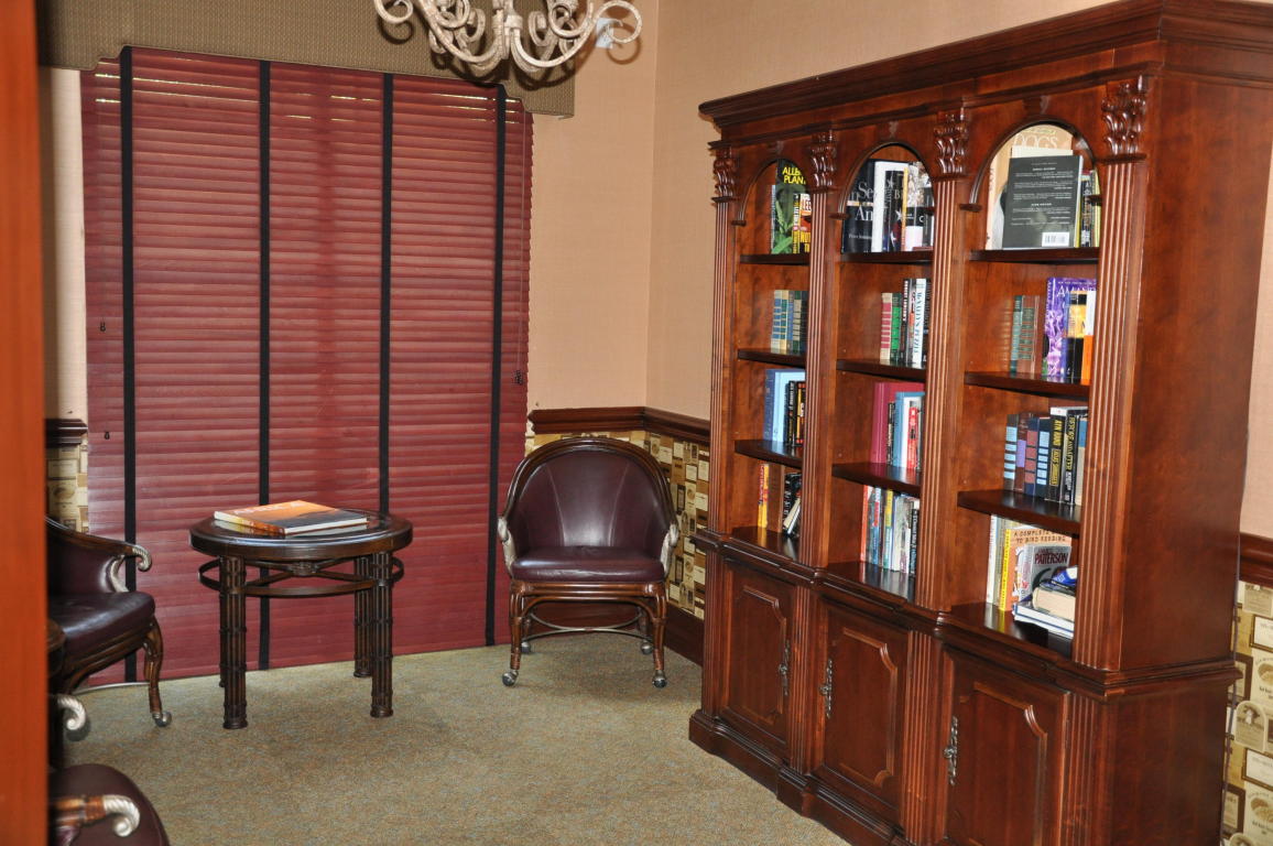2730 E Anzio Court W, Palm Beach Gardens, FL 33410
