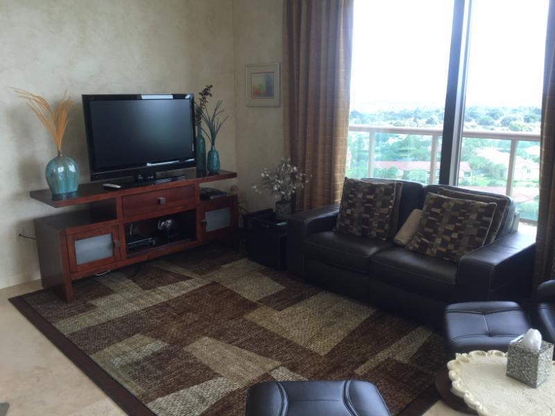 3630 Gardens Parkway, Palm Beach Gardens, FL 33410