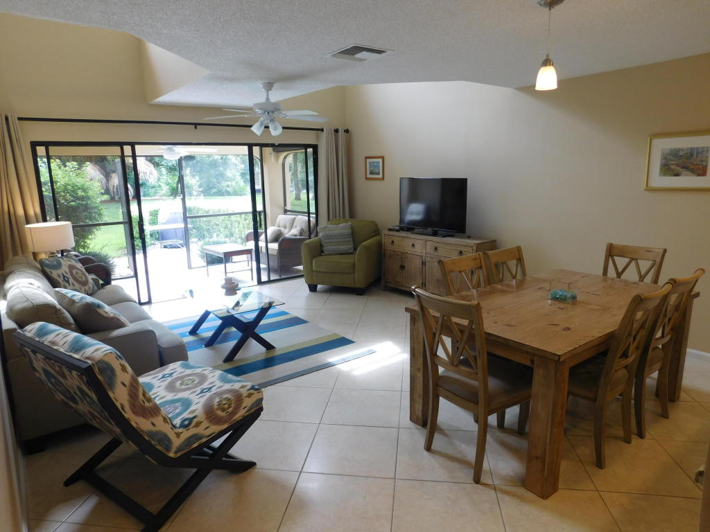 2439 Treasure Isle Drive, Palm Beach Gardens, FL 33410