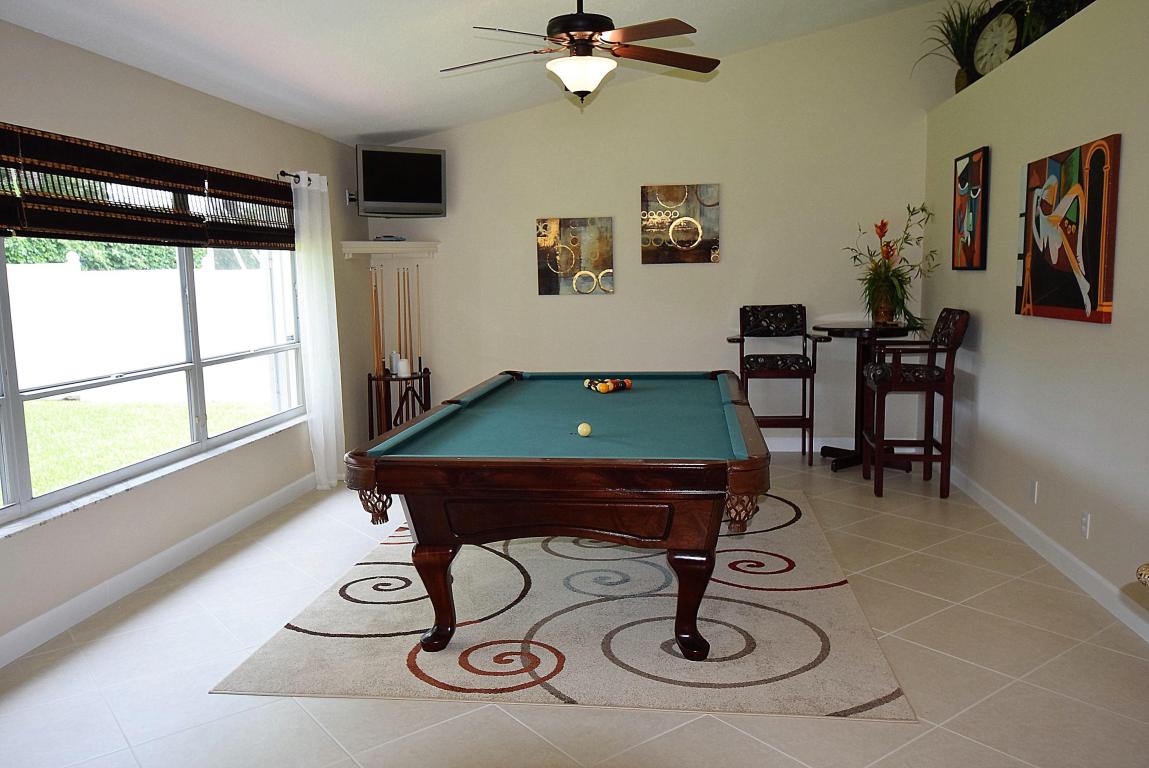 10274 Allamanda Boulevard, Palm Beach Gardens, FL 33410