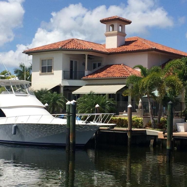 2386 Bay Circle, Palm Beach Gardens, FL 33410